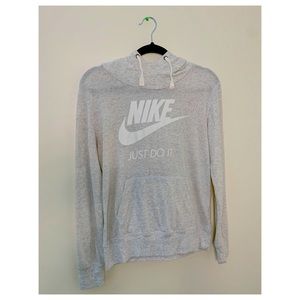 Women’s White Nike Hoodie / Sweat Shirt Size L